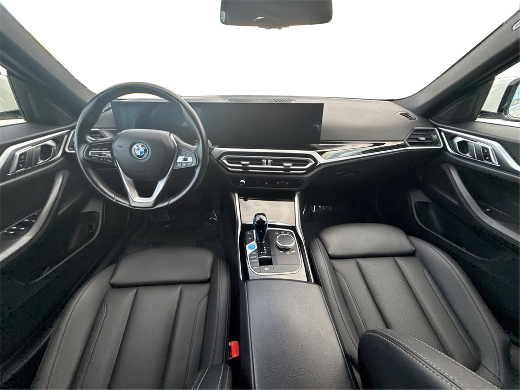 Certified 2023 BMW i4 eDrive35 image 28