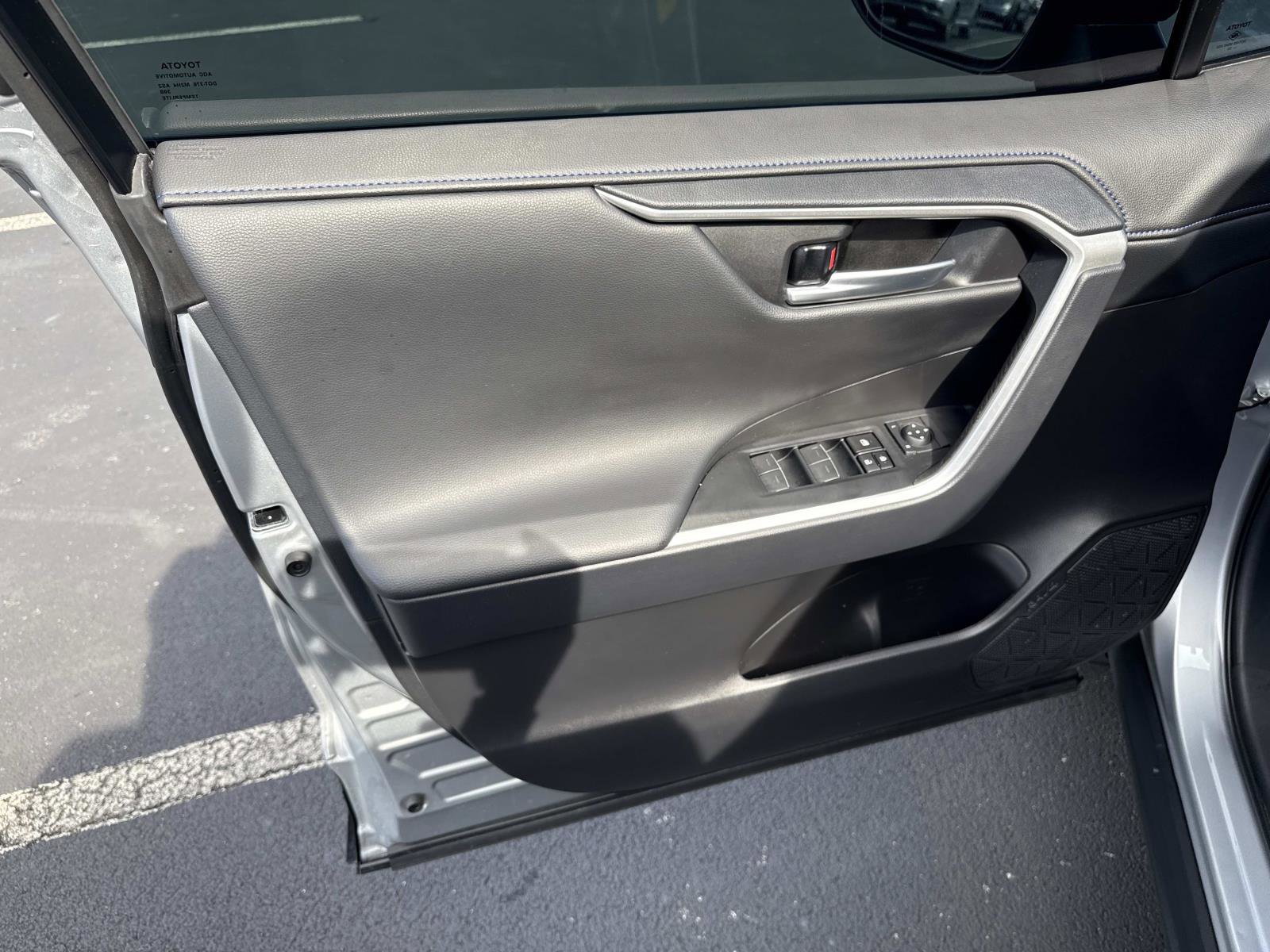 Used 2024 Toyota RAV4 XSE image 19