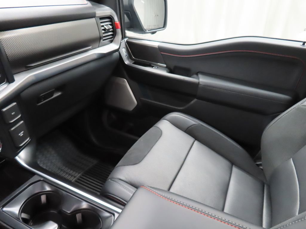 Used 2025 Ford F150 Raptor image 36