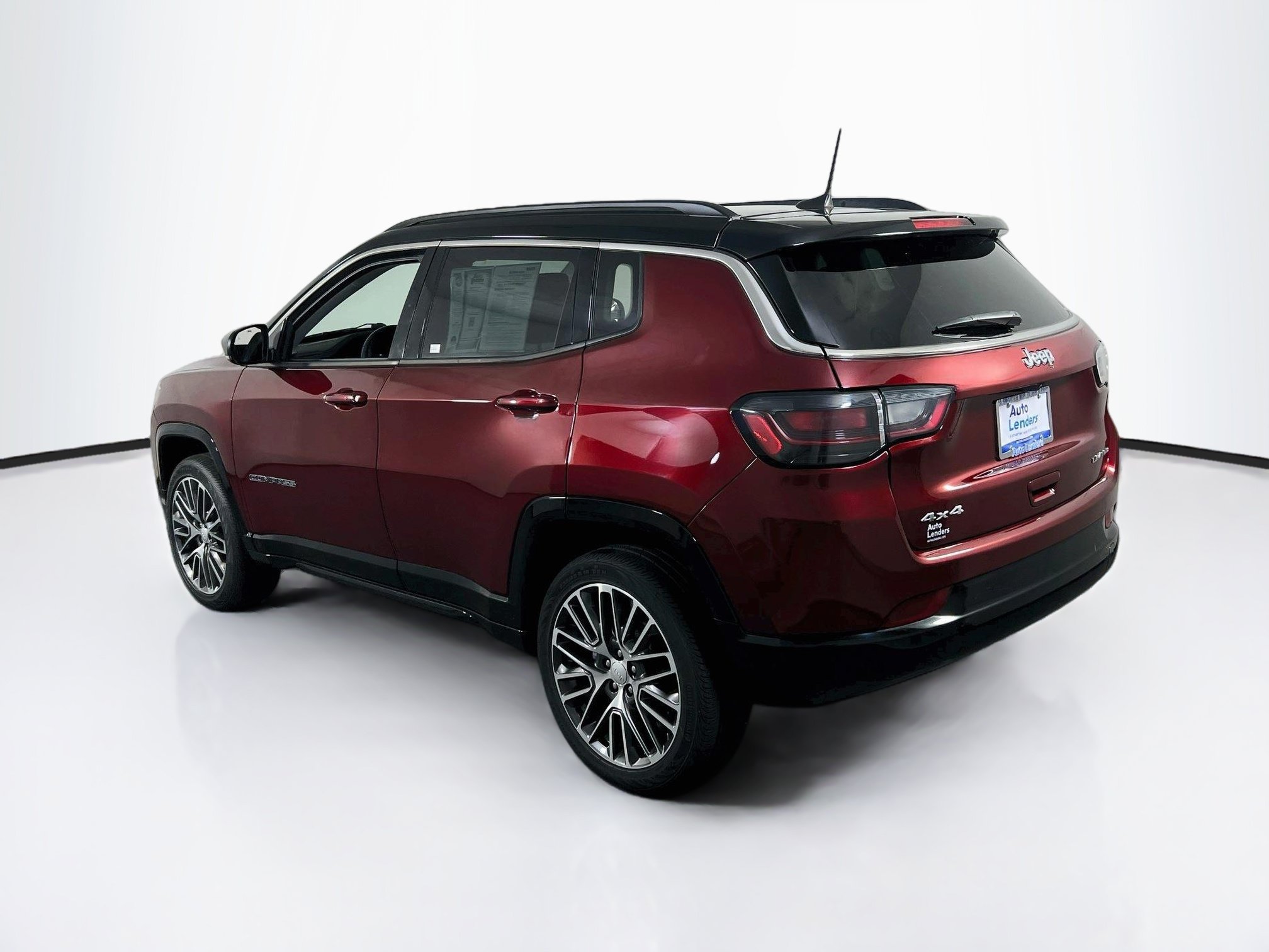 Used 2022 Jeep Compass Limited w/ Elite Group AWD/4WD image 7