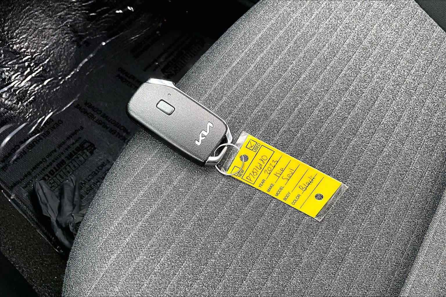 Used 2023 Kia Soul EX FWD image 15