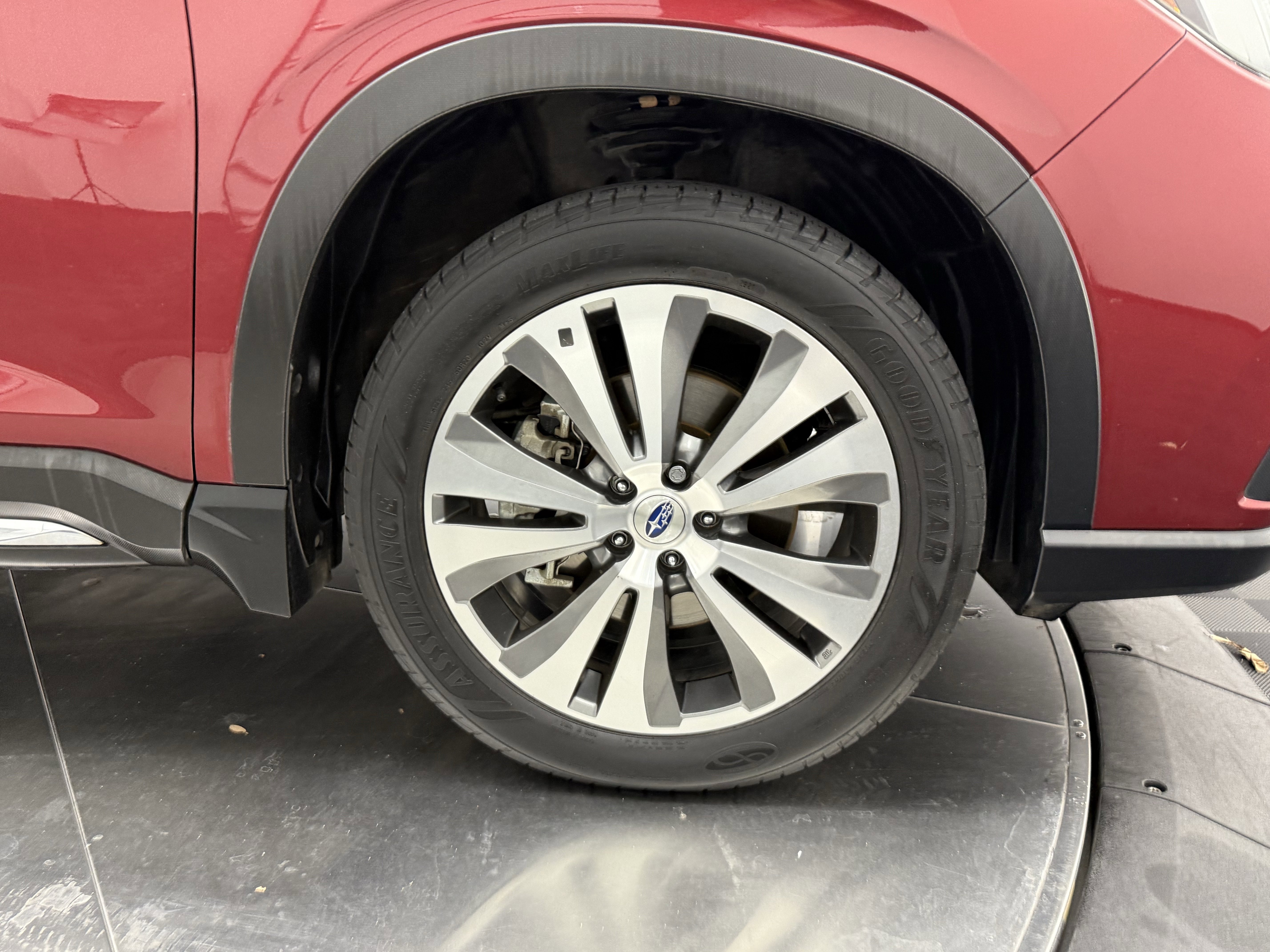 Used 2019 Subaru Ascent Limited w/ Popular Package #3 image 12