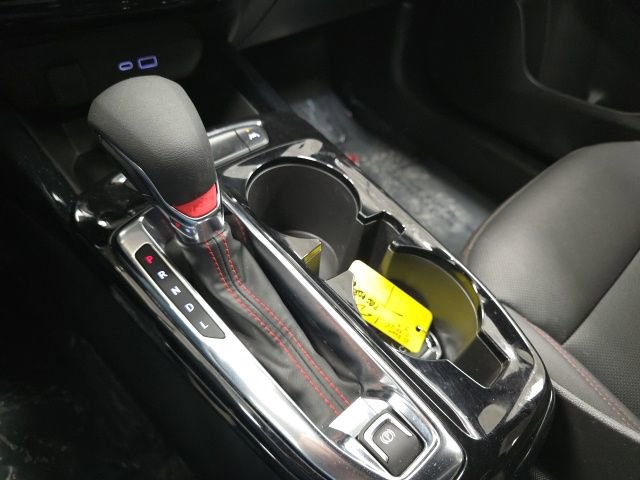 Certified 2024 Chevrolet Trax RS w/ Driver Confidence Package image 15