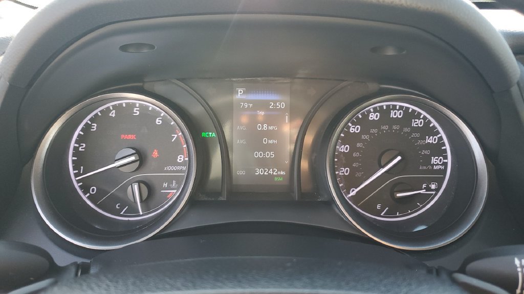 Used 2024 Toyota Camry SE w/ Convenience Package FWD image 30