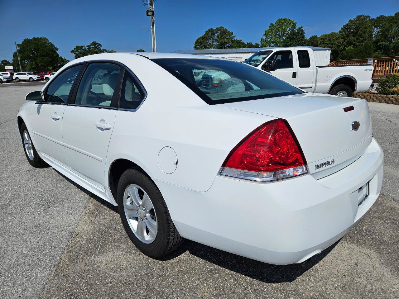Used 2016 Chevrolet Impala Limited LS FWD image 4