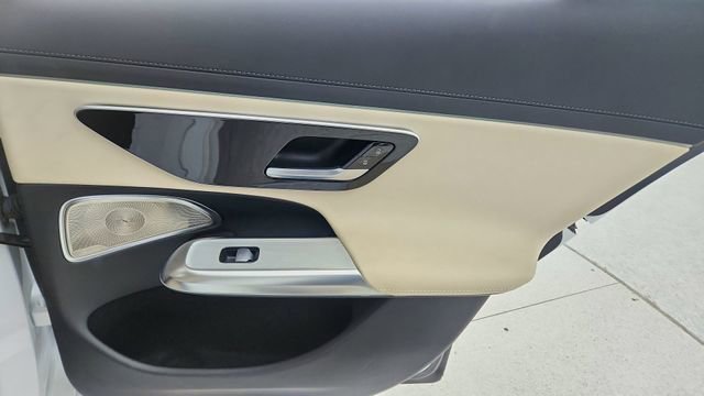 Used 2024 Mercedes-Benz E 350 4MATIC Sedan image 28