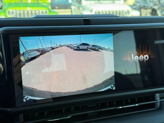 New 2025 Jeep Wrangler Rubicon AWD/4WD image 30