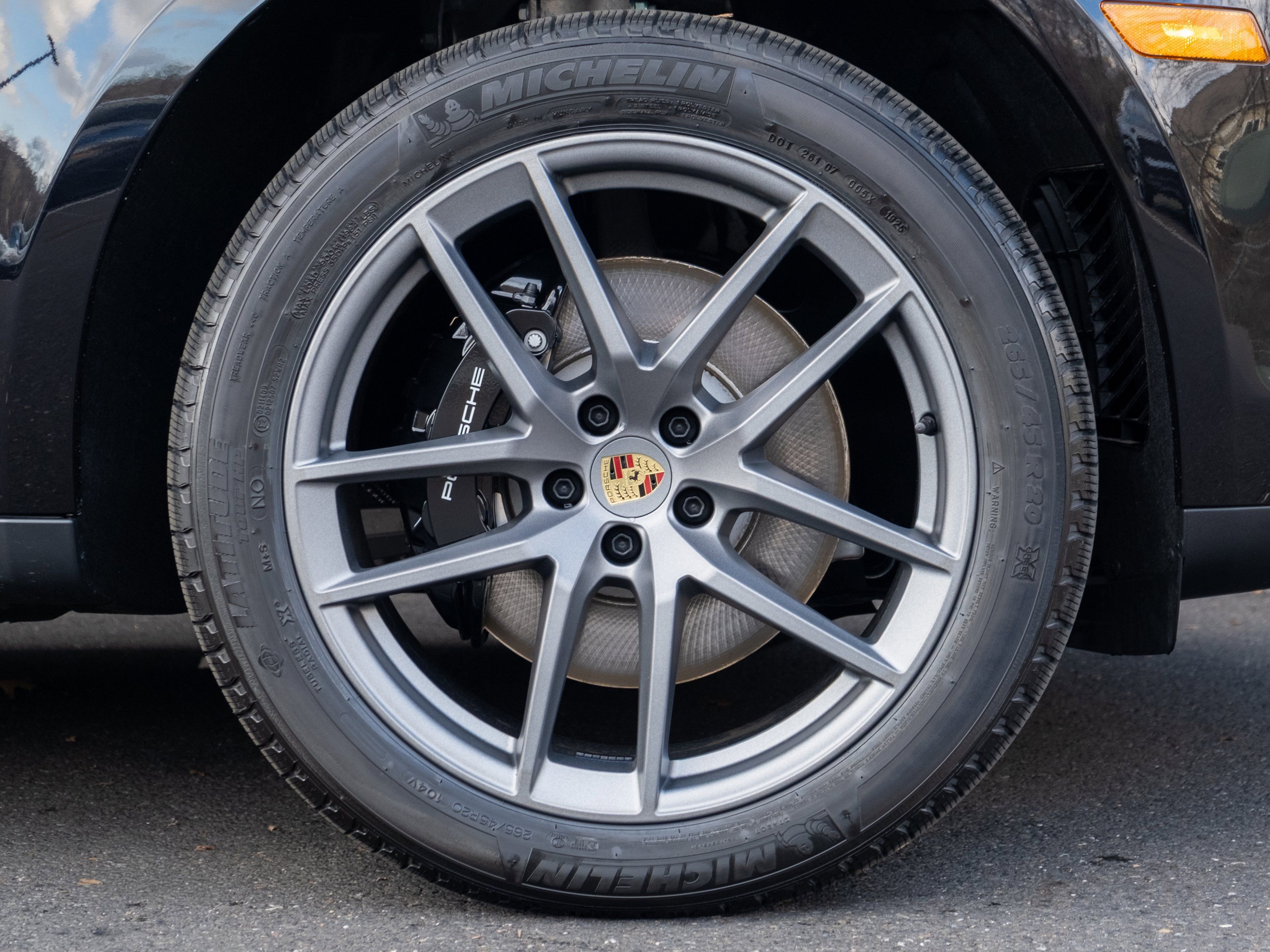 New 2026 Porsche Macan S image 15