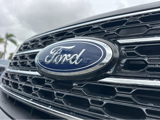 Used 2023 Ford Explorer XLT w/ Equipment Group 202A image 41