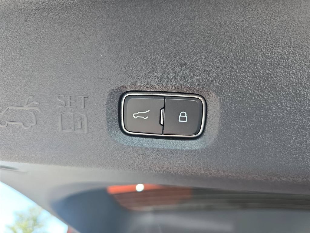 New 2027 Lincoln Navigator L Reserve RWD image 27