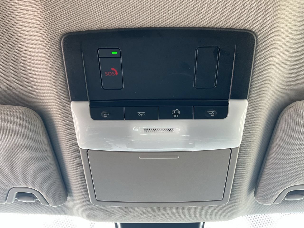 Used 2025 Nissan Altima 2.5 SV FWD image 15