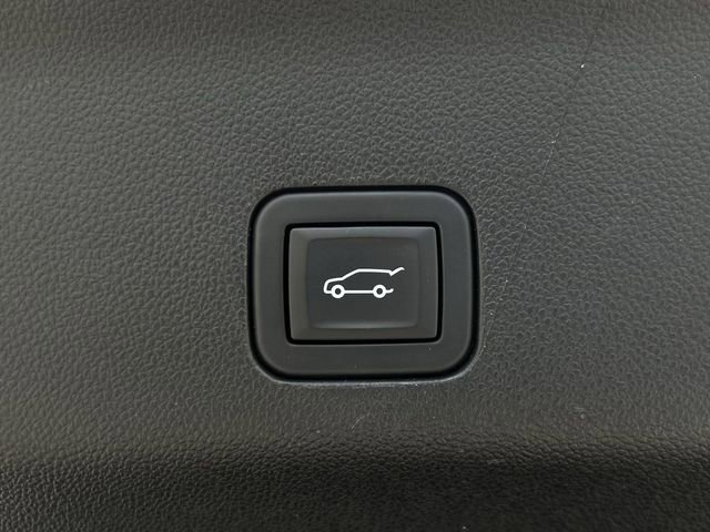 Used 2023 Cadillac Escalade Premium Luxury Platinum w/ LPO, Radiant Package AWD/4WD image 36