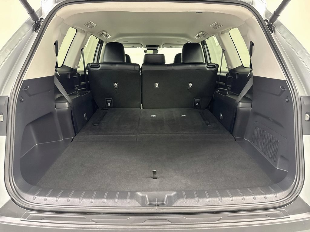 Used 2024 Toyota Grand Highlander AWD image 25