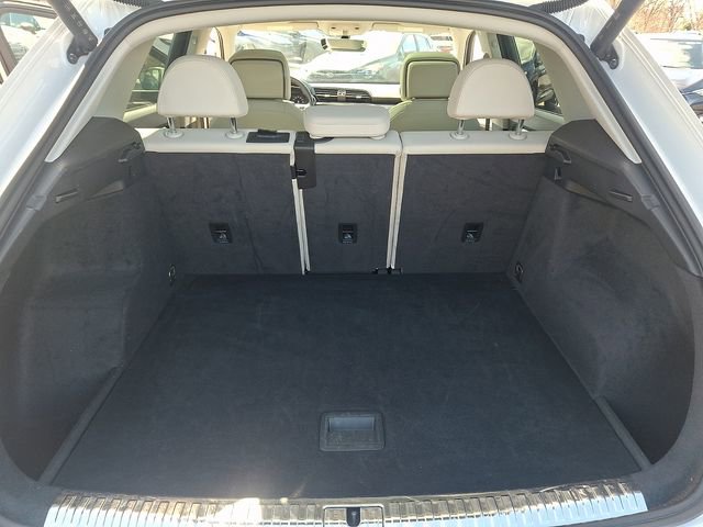 Used 2024 Audi Q3 2.0T Premium image 29