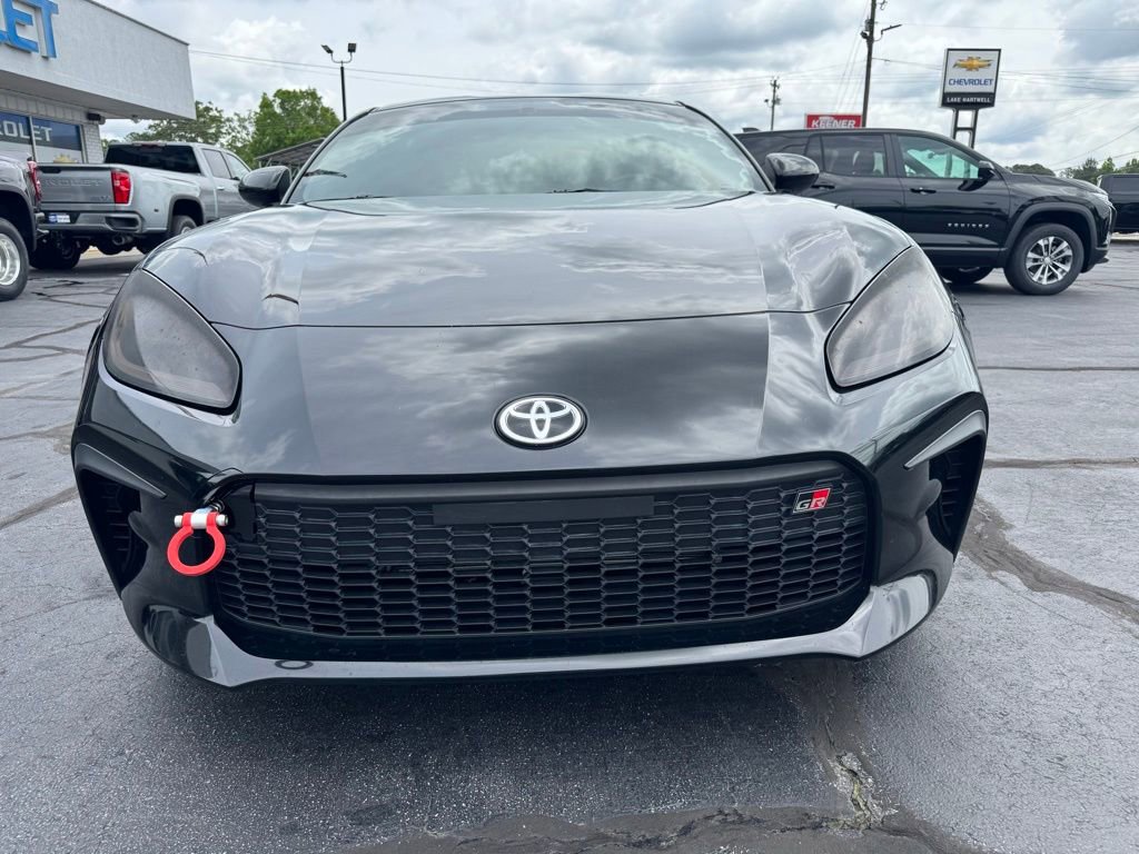 Used 2023 Toyota GR86 RWD image 15