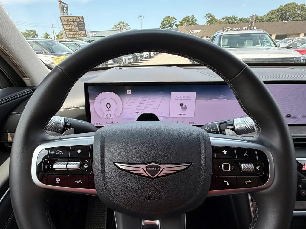 Certified 2025 Genesis GV80 3.5T Advanced AWD/4WD image 31