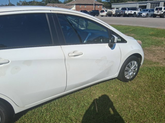 Used 2015 Nissan Versa Note SV FWD image 16