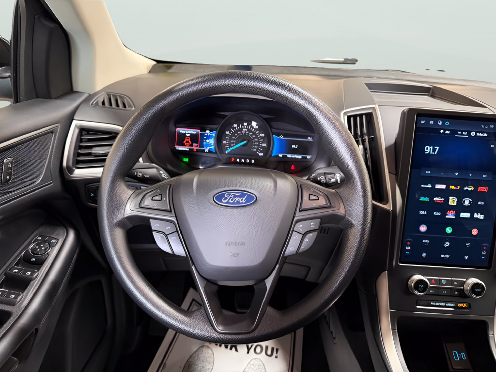 Used 2024 Ford Edge SE w/ Black Appearance Package AWD/4WD image 8