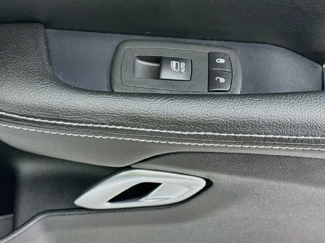 Used 2020 Dodge Challenger R/T RWD image 24