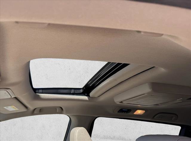 Used 2020 Honda Odyssey Elite image 11