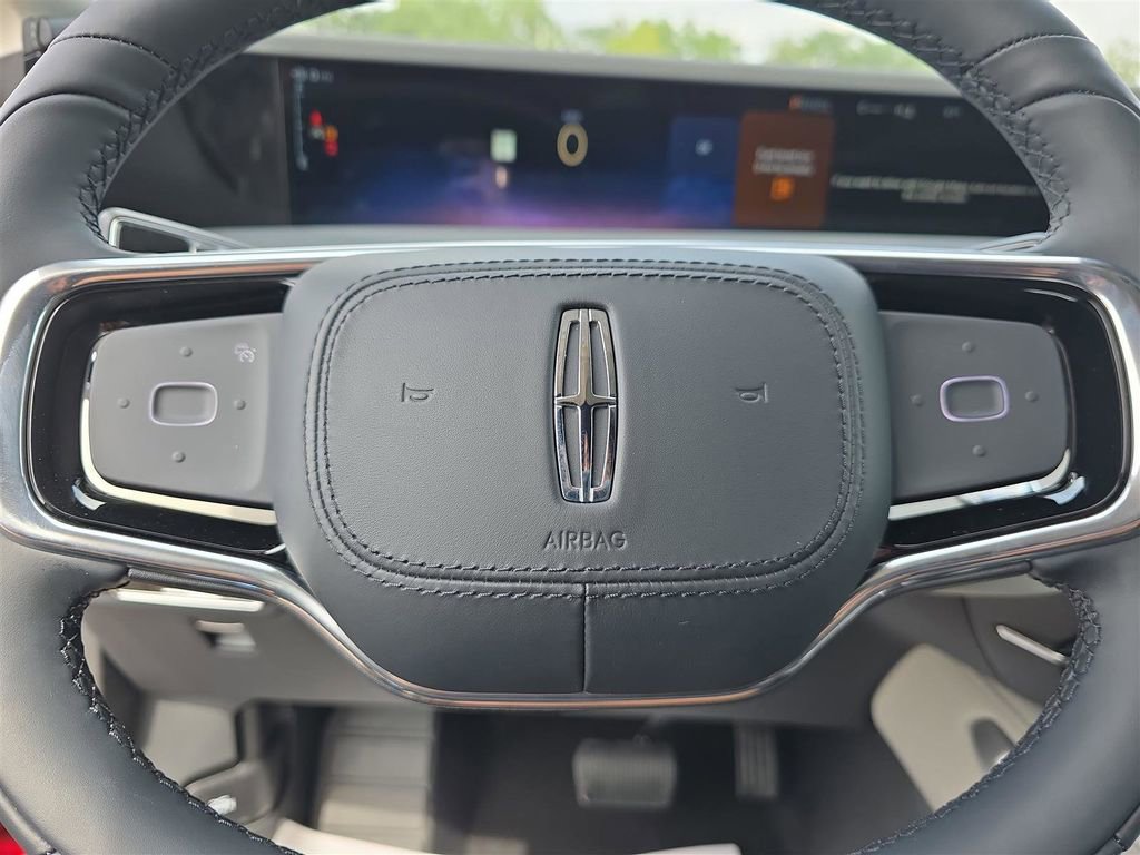 New 2025 Lincoln Nautilus Reserve image 27