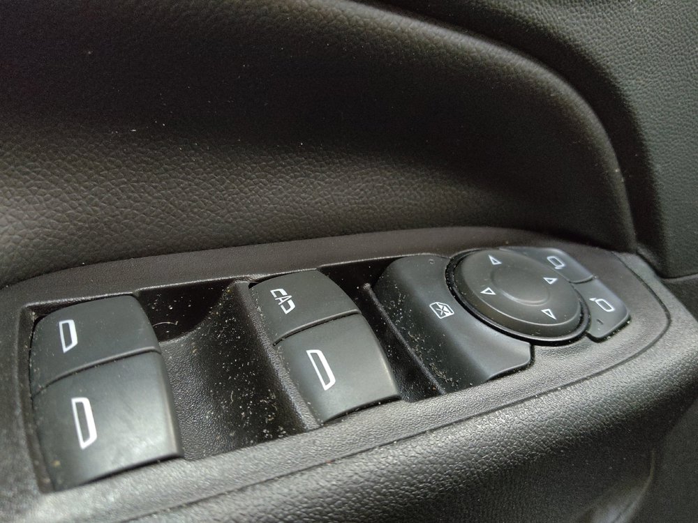 Used 2019 Chevrolet Equinox Premier FWD image 27