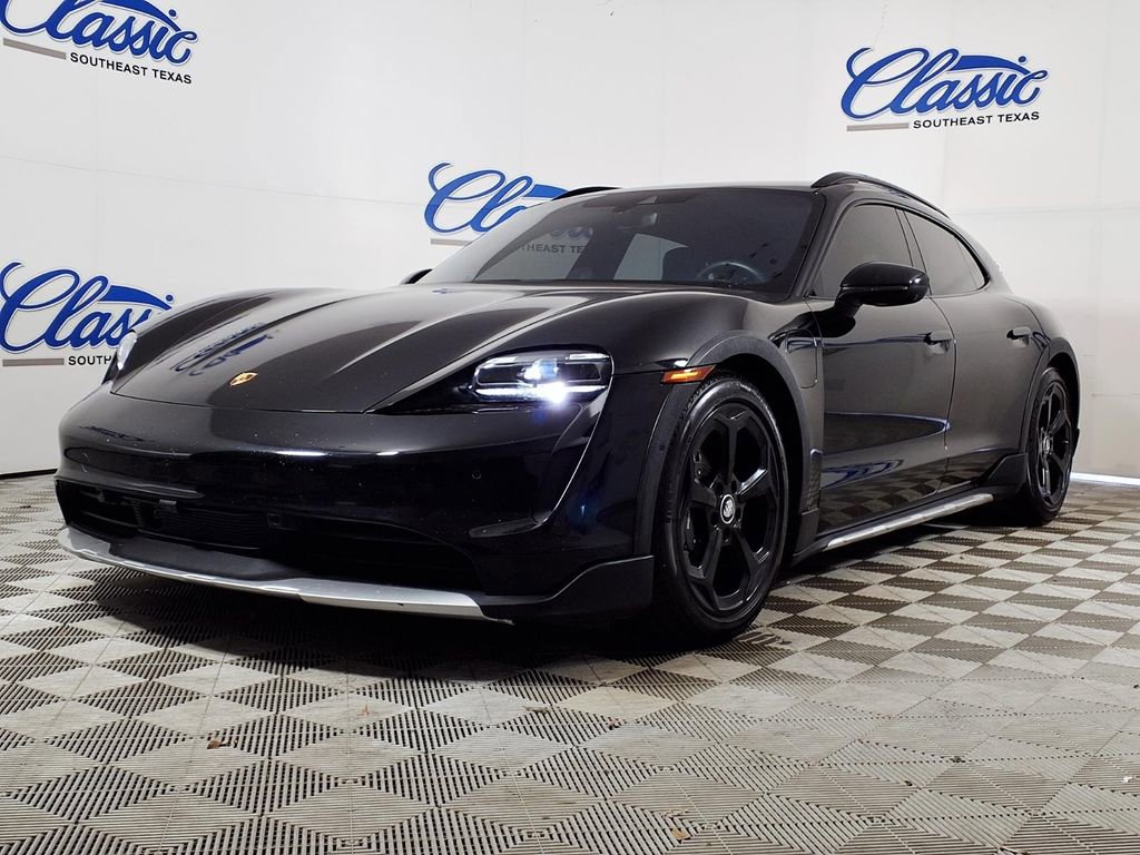 Used 2023 Porsche Taycan 4 Cross Turismo image 5