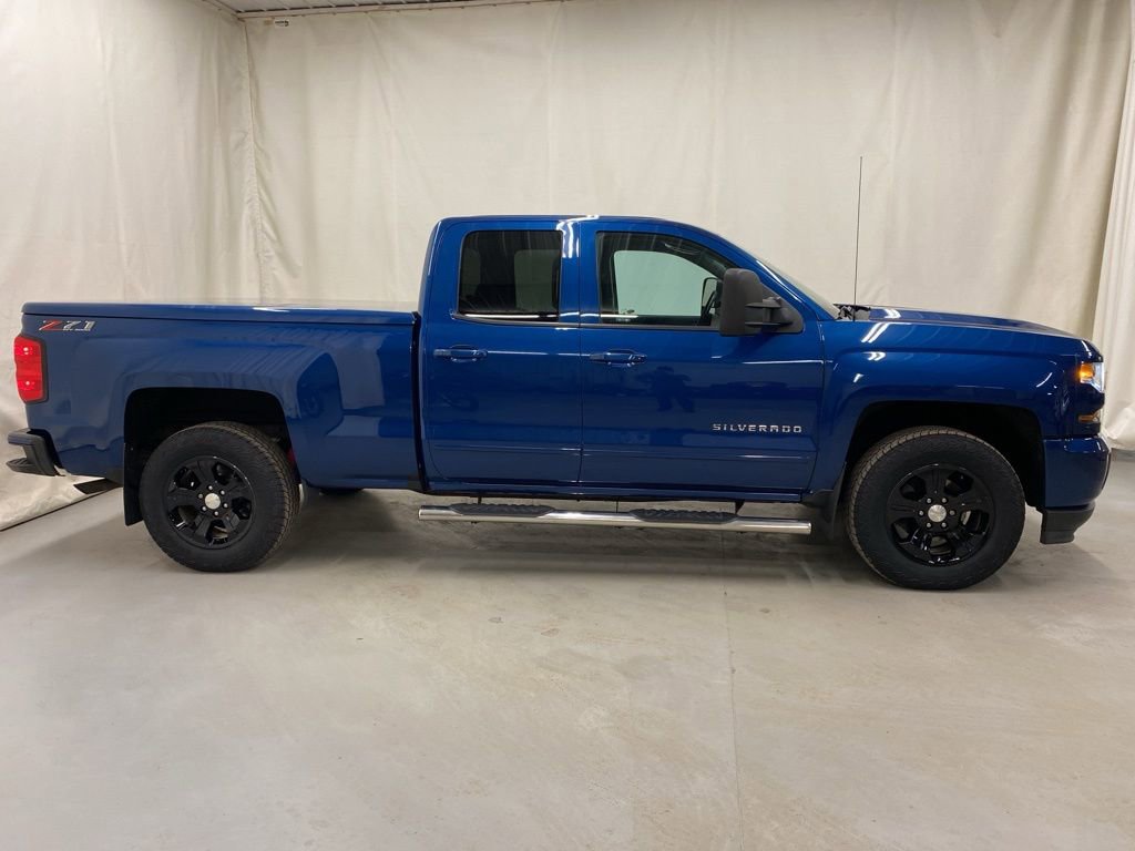 Used 2019 Chevrolet Silverado 1500 LT w/ All Star Edition image 9