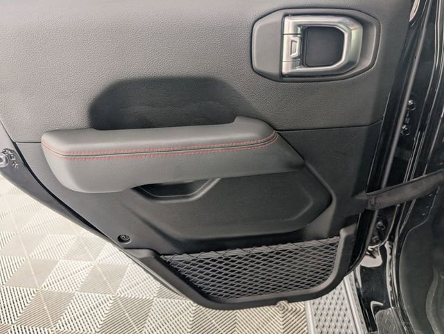 Used 2020 Jeep Gladiator Rubicon AWD/4WD image 27
