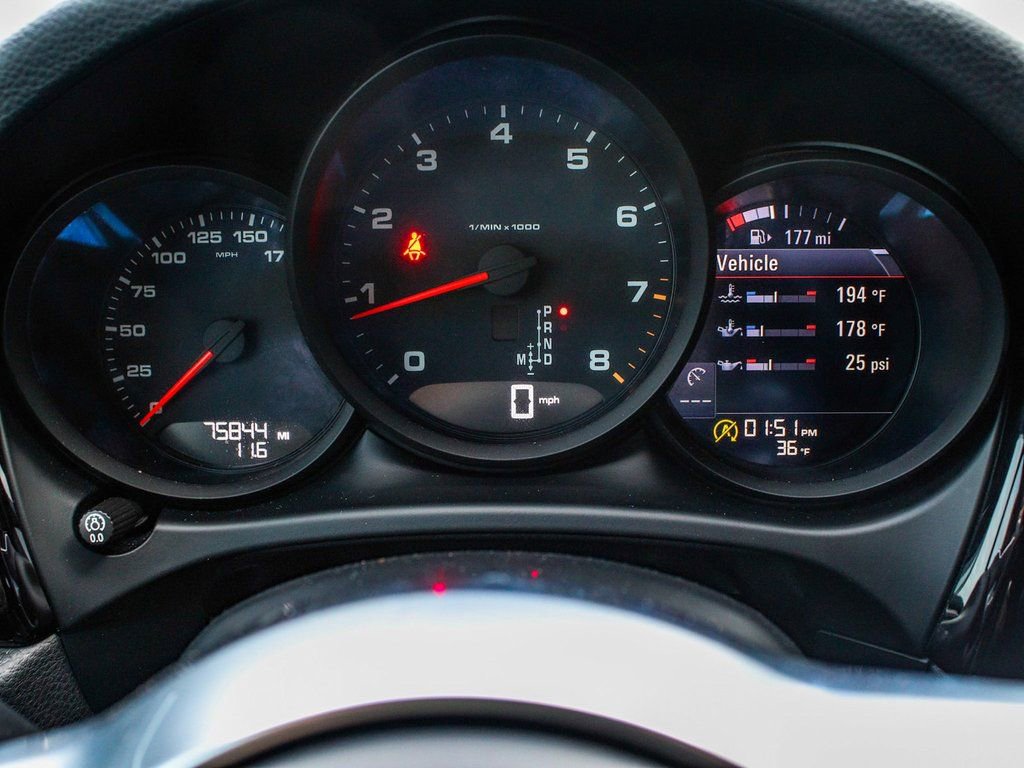 Used 2020 Porsche Macan image 16