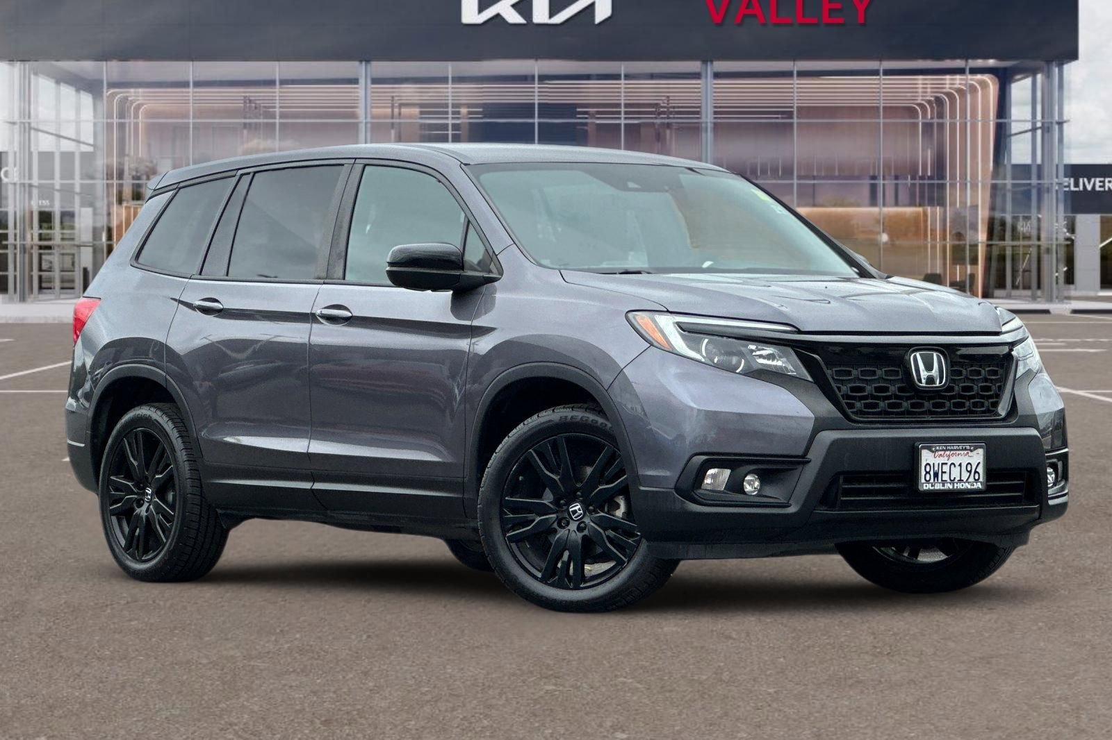 Used 2021 Honda Passport Sport image 2