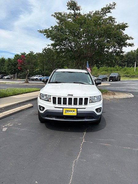 Used 2014 Jeep Compass Sport w/ Power Value Group FWD image 1
