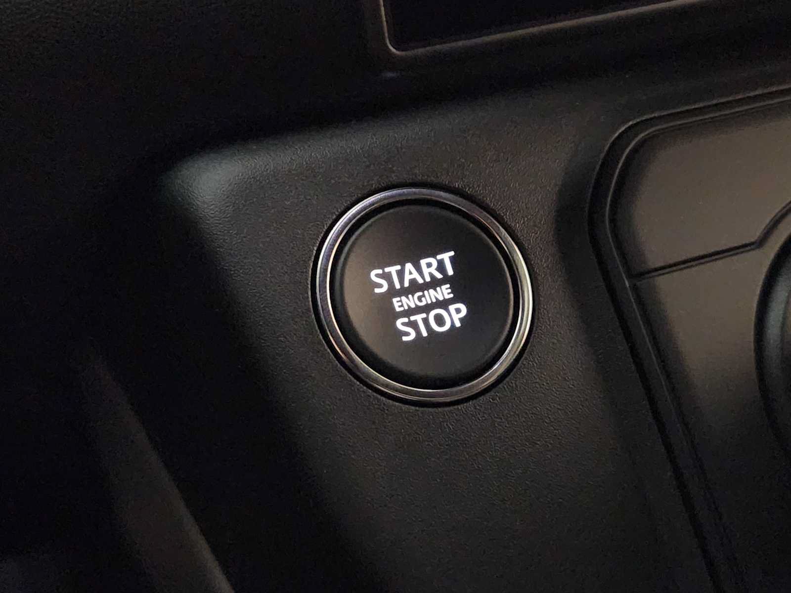 New 2026 Land Rover Defender 90 V8 AWD/4WD image 20