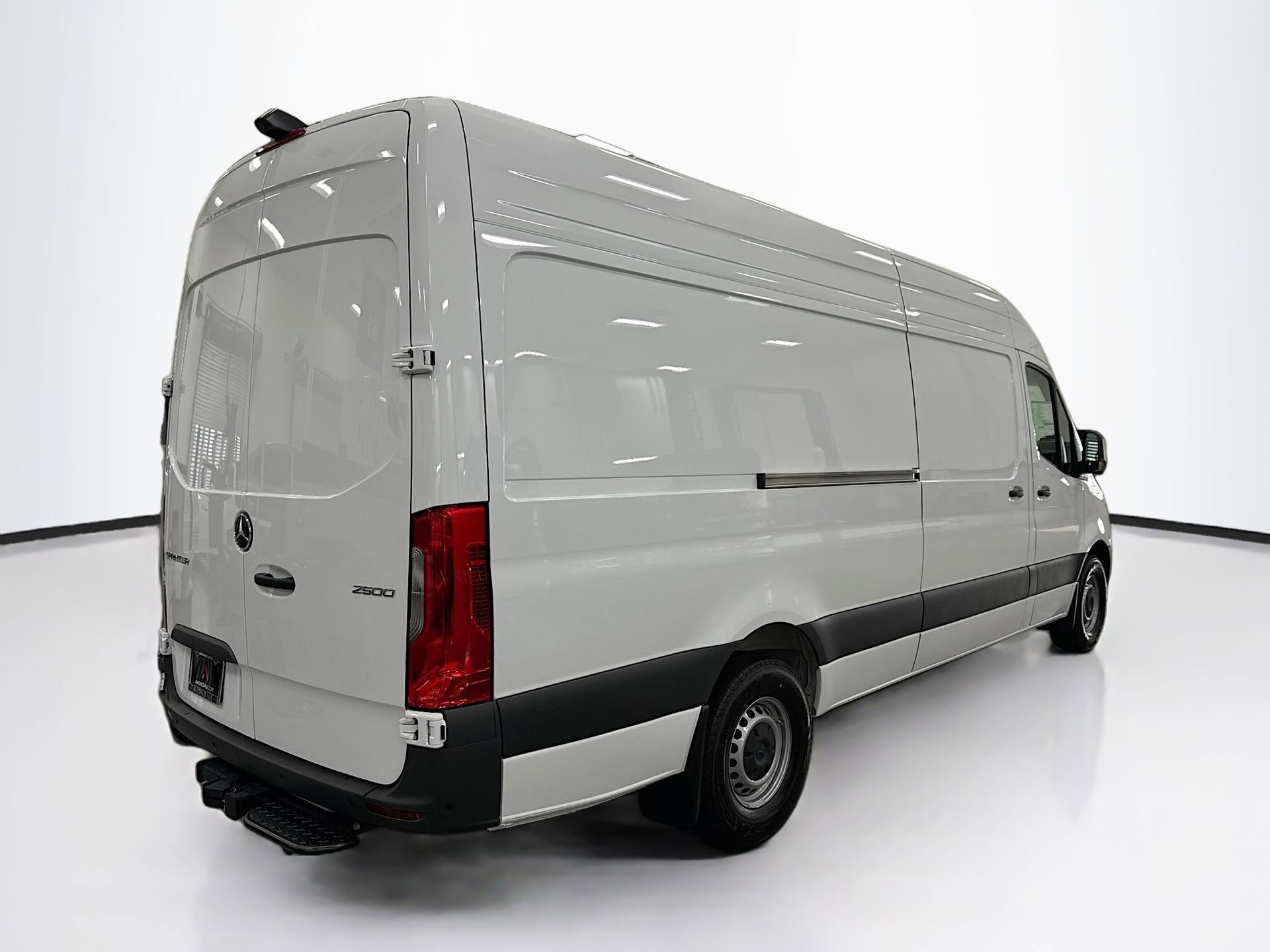 Used 2026 Mercedes-Benz Sprinter 2500 image 8