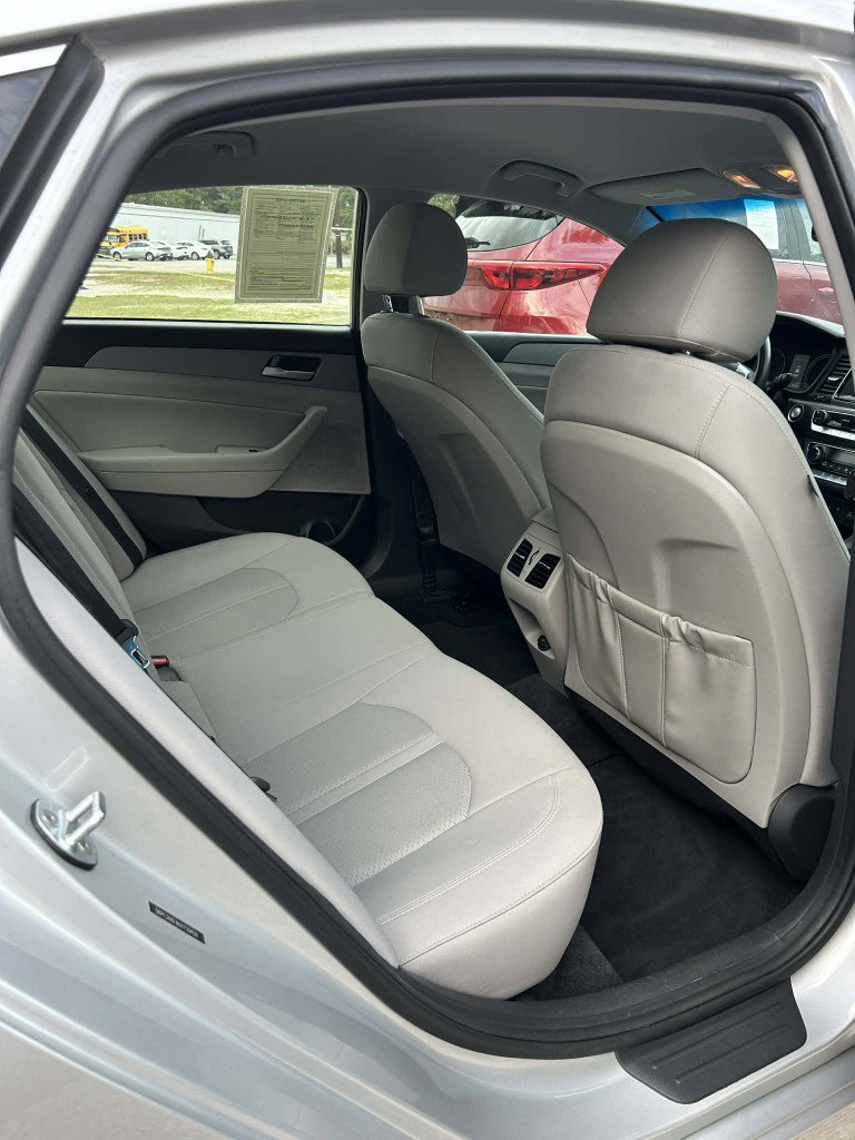 Used 2019 Hyundai Sonata SEL image 16