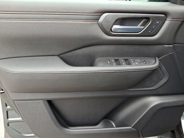 New 2025 Nissan Armada PRO-4X image 11