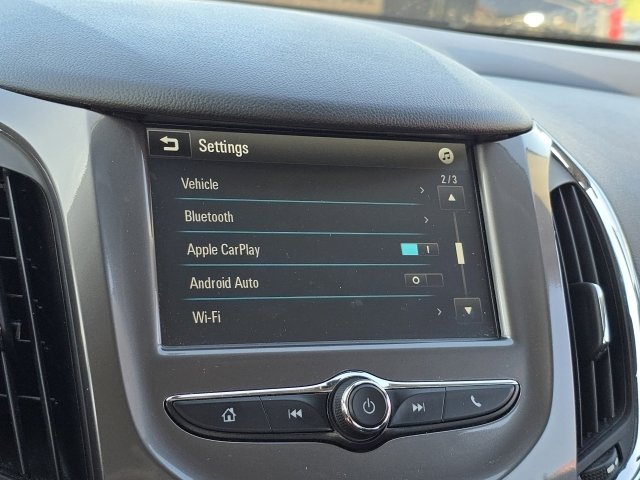 Used 2017 Chevrolet Cruze LT w/ Convenience Package image 4