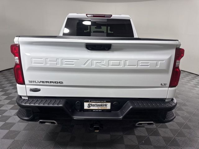 Used 2024 Chevrolet Silverado 1500 LT Trail Boss w/ Convenience Package II AWD/4WD image 3