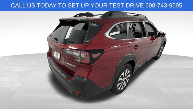 Certified 2025 Subaru Outback Premium w/ Popular Package #1A image 3
