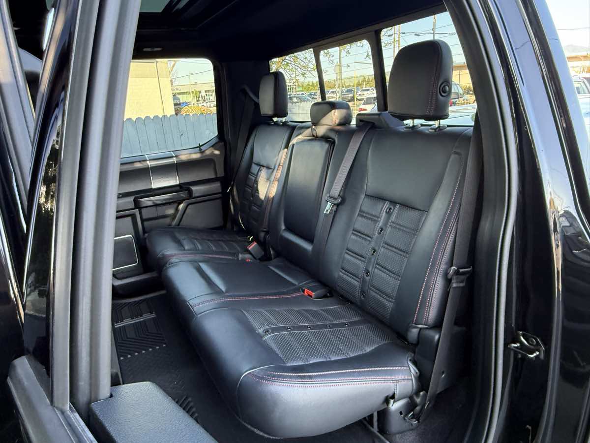 Used 2019 Ford F150 Lariat w/ Equipment Group 502A Luxury image 7