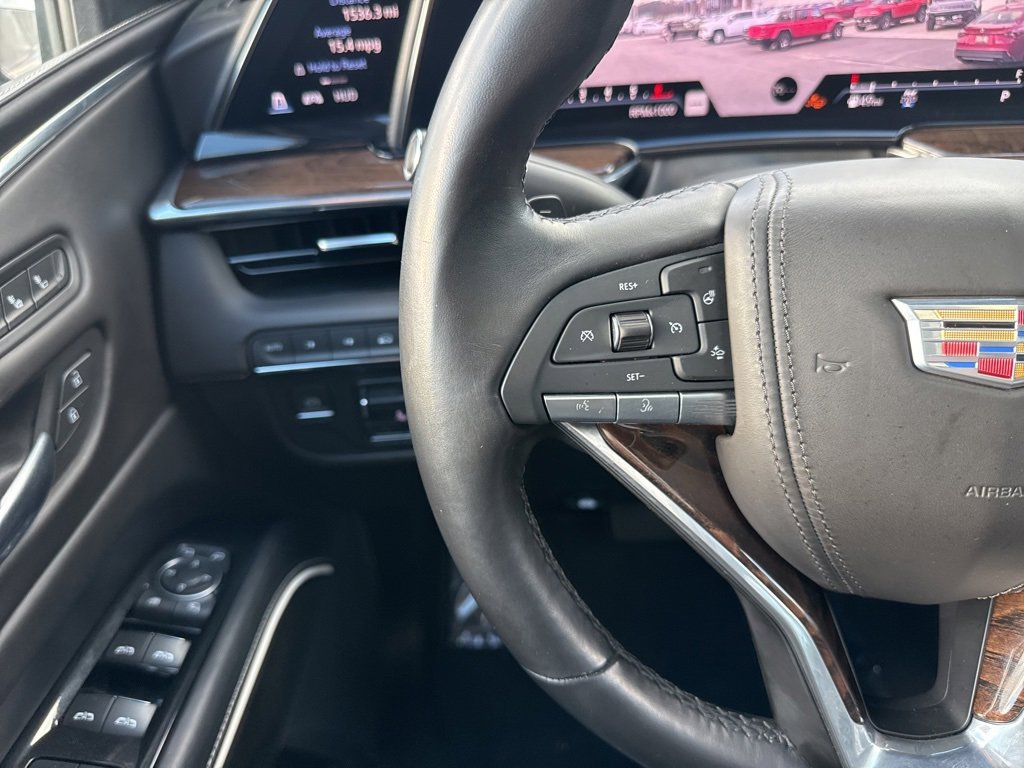 Used 2021 Cadillac Escalade ESV Sport Platinum w/ LPO, ONYX Package image 17