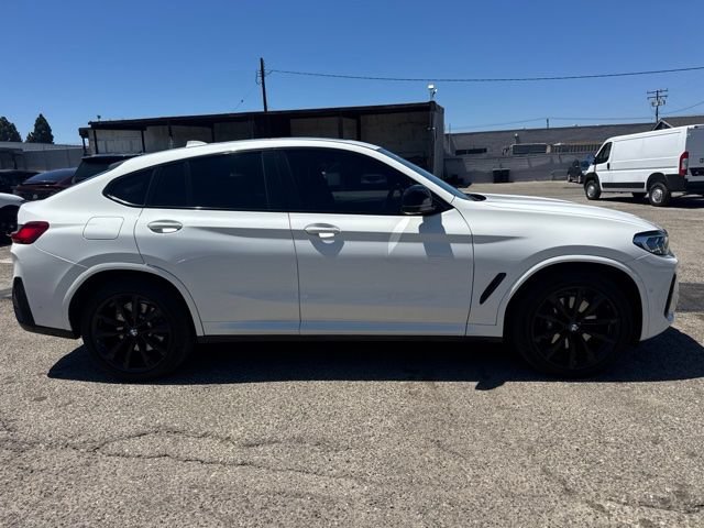 Used 2023 BMW X4 M40i AWD/4WD image 3