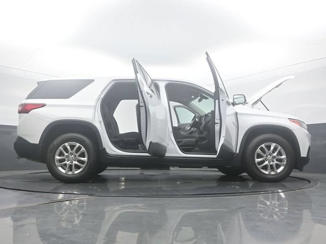 Used 2019 Chevrolet Traverse LS AWD/4WD image 61