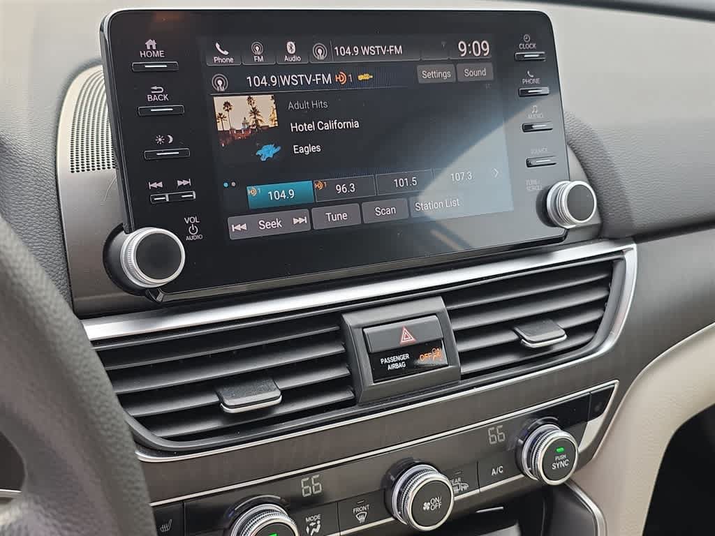 Certified 2018 Honda Accord EX image 21