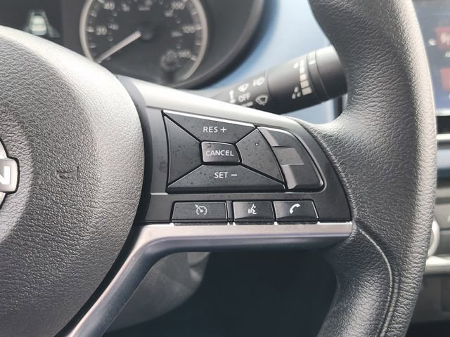 Used 2025 Nissan Versa SV FWD image 23