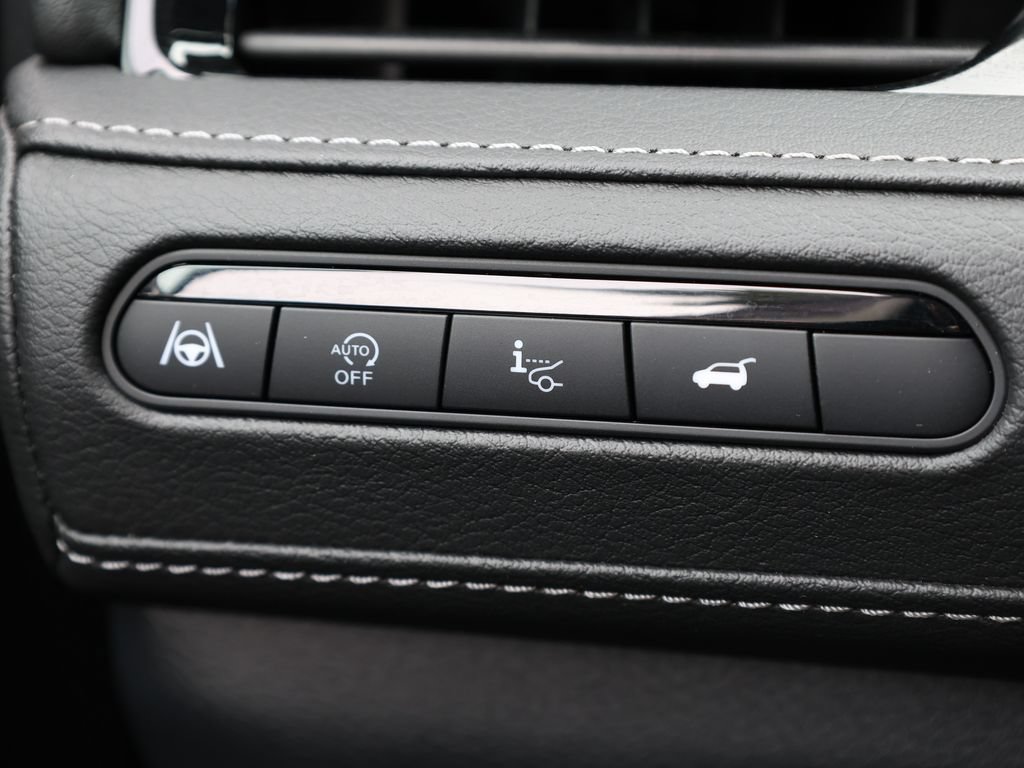 Certified 2025 INFINITI QX80 Luxe RWD image 39