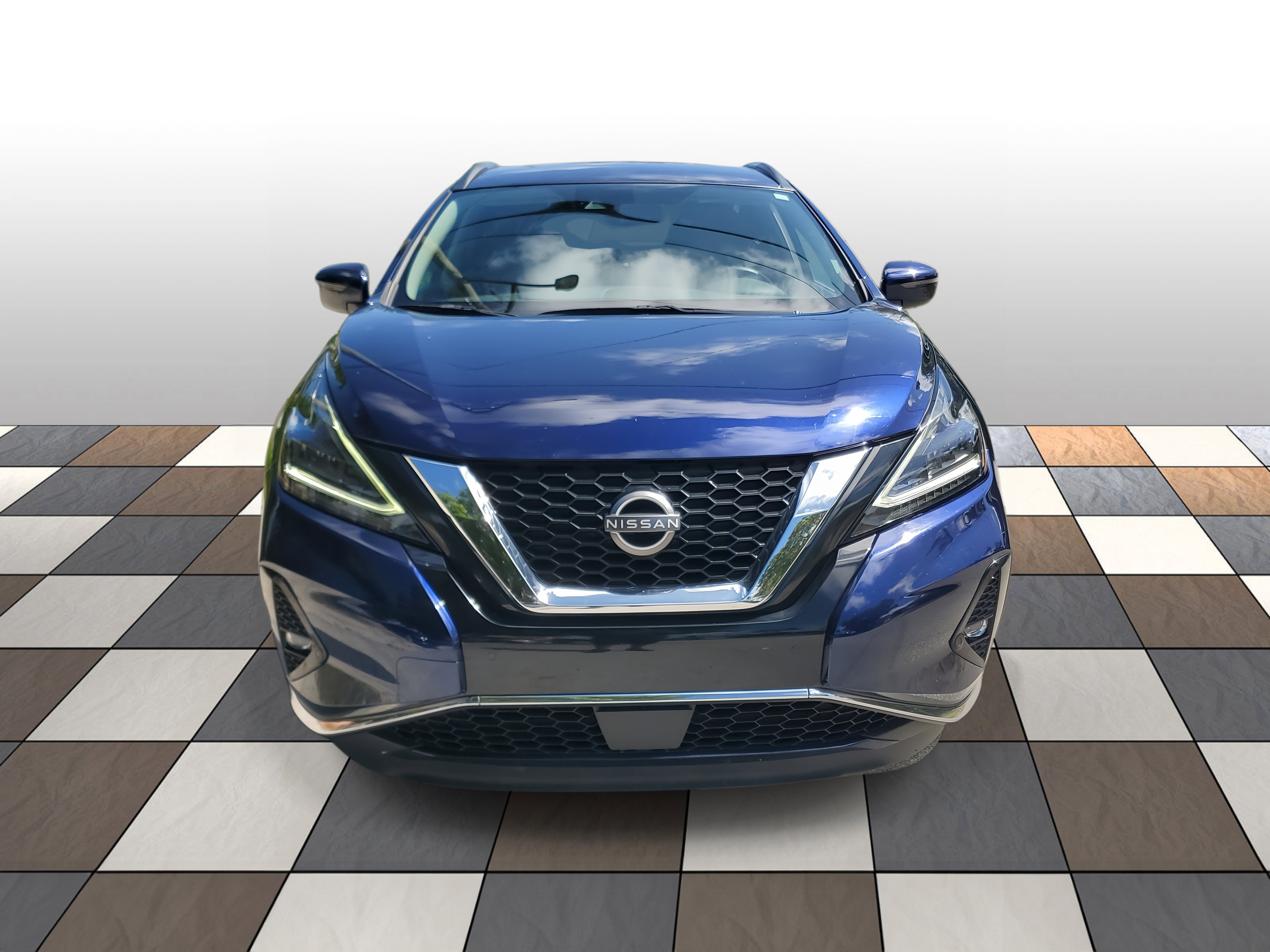 Used 2023 Nissan Murano SV image 2