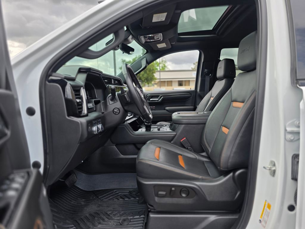 Used 2022 GMC Sierra 1500 AT4 w/ AT4 Premium Package image 14