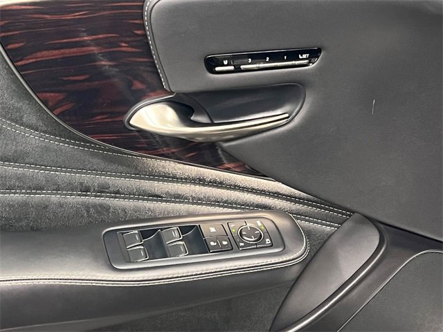 Certified 2023 Lexus LS 500 w/ Interior Upgrade Package image 10