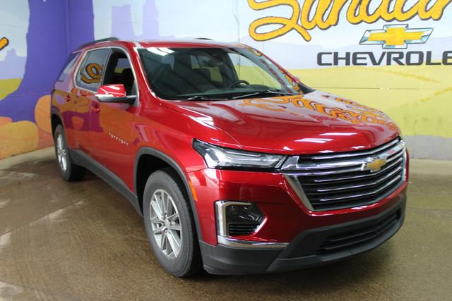 Used 2023 Chevrolet Traverse LT image 4